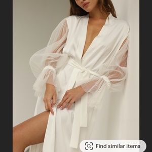 Long bridal robe